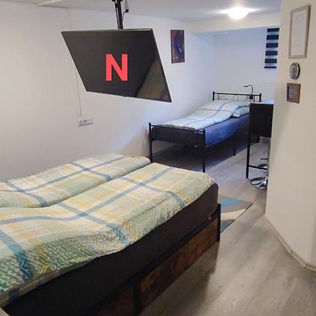 Studio Ferienwohnung Untergeschoss Ostrach Exterior foto